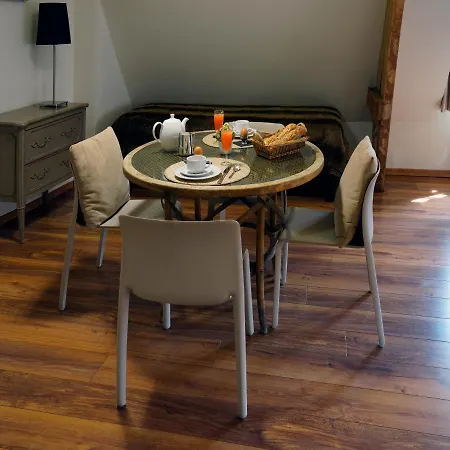Apartments Ypres * 예페르